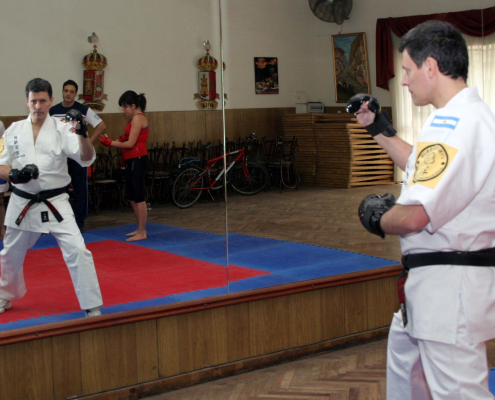 GRÃO MESTRE LUIS ALEJANDRO BELLO CERUTTI - 8º DAN KARATE BUKEIKO-RYU - VICE PRESIDENTE MUNDIAL DA ORGANIZAÇÃO BUKEIKO-RYU DE KARATE DE COMBATE - PAIS ARGENTINA