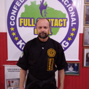 SENSEI SANDRO TEIXEIRA - 1º DAN KICKBOXING SEISHINGODOKAN - PELOTAS-RS - BRASIL