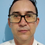 Instrutor-em-Treinamento-Erivelto-de-Paula-Ferreira-Kickboxing-Shotokan-Bukeiko-ryu-ItumbiraGoias