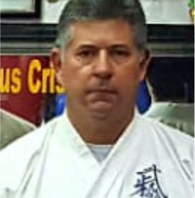 sensei gilmar - 1º dan shotokan e 1º kyu bukeiko-ryu pelotas-rs